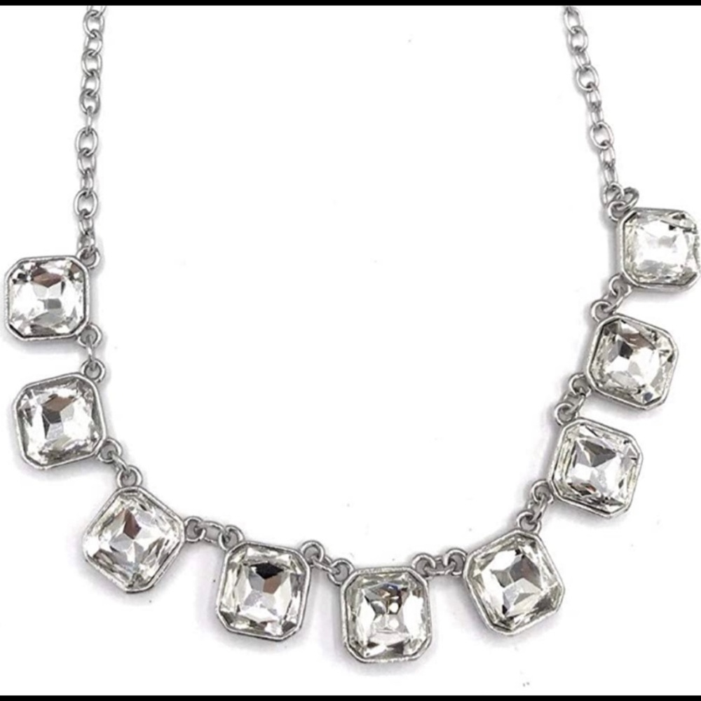 Chloe & Isabel Retro Glam Statement necklace - Picture 3 of 3